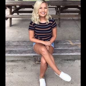 Meet your Posher, Karlee